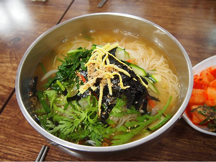 나룻터국수 매장 이미지