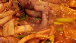 불낙지 vs 불냉면 매장 이미지