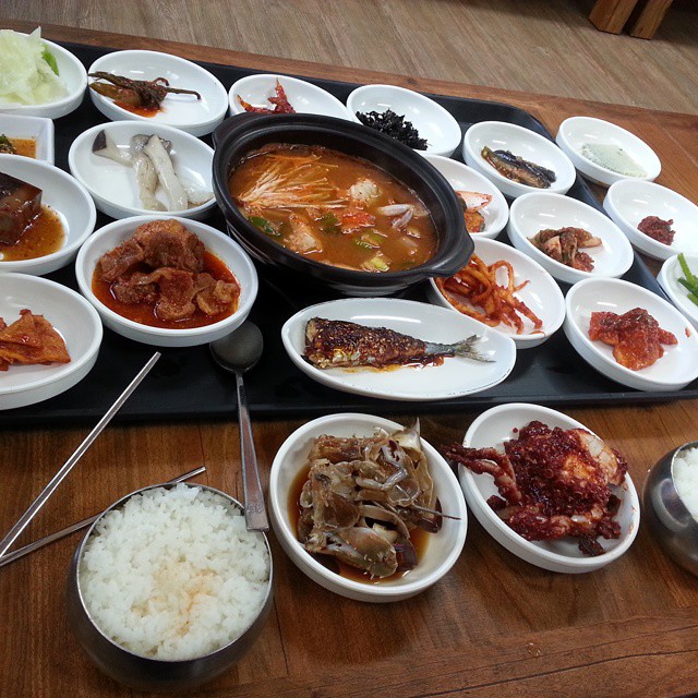 동곡식당 매장 이미지