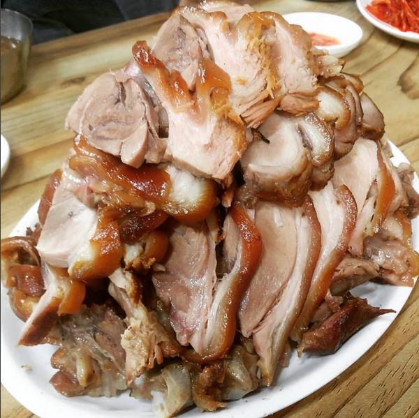 천호동 원조 춘천족발집 매장 이미지