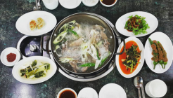 신분준할머니 기러기칼국수 매장 이미지