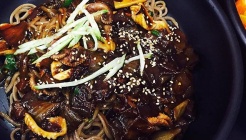 흑백홍 매장 이미지