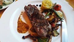 모힝 매장 이미지