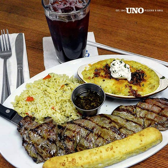 Uno Chicago Grill  매장 이미지