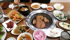 돈비어천가 매장 이미지