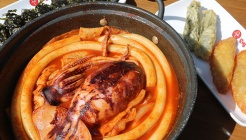 모범떡볶이 1976 매장 이미지