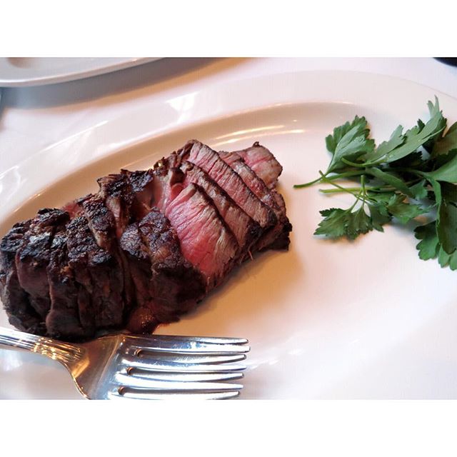 Gotham Steakhouse & Cocktail Bar 갓댐스테이크 매장 이미지