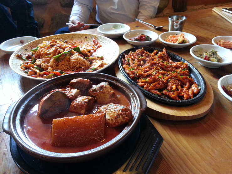 토함  매장 이미지