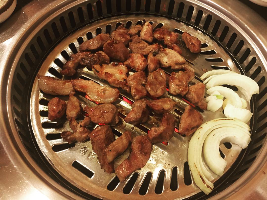 먹어봐 뒷고기 매장 이미지