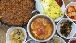 천안식당 매장 이미지