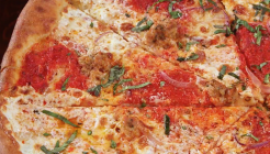 Ginos NY Pizza 매장 이미지