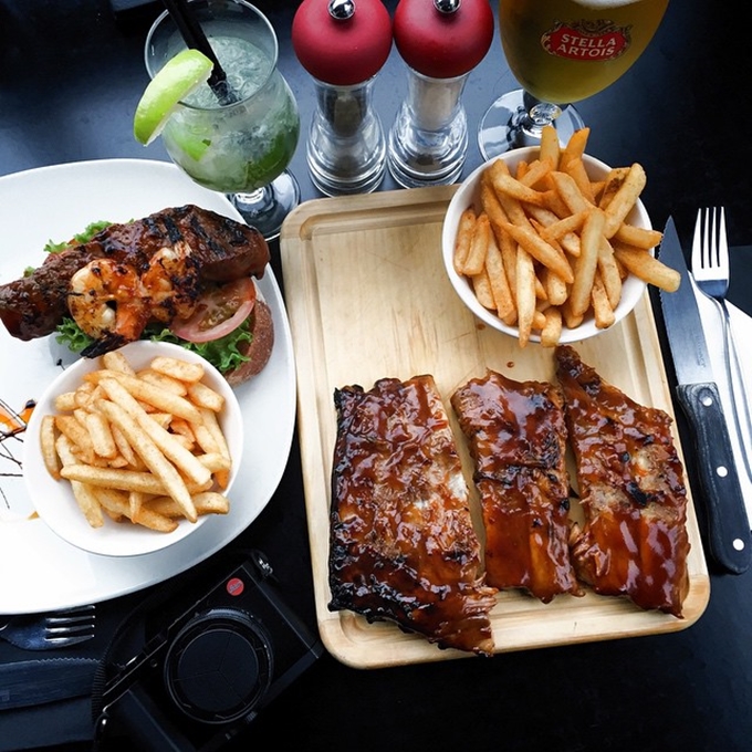 Flame bar & grill (플래임 바 & 그릴) 매장 이미지