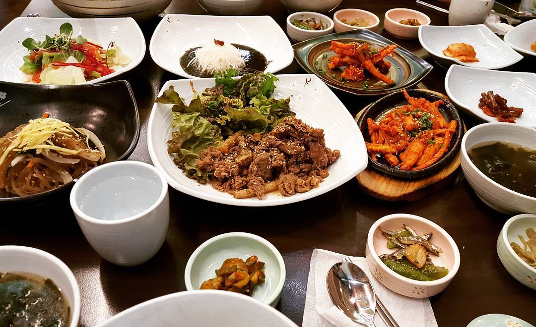 산채향 매장 이미지