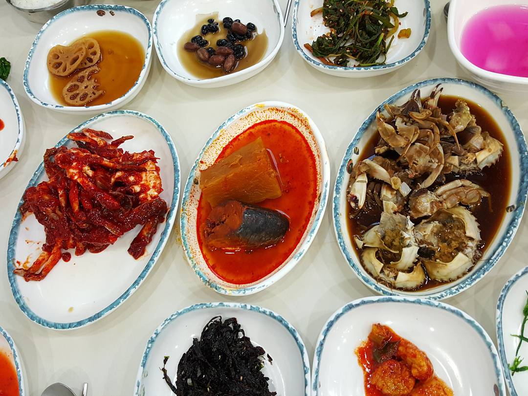 동원 게장 백반 매장 이미지