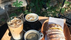 작은 연못숲 매장 이미지