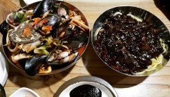 고각 매장 이미지