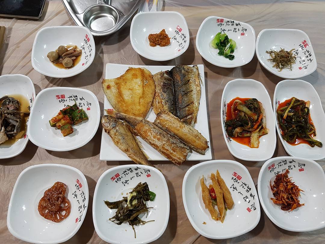 자매식당 매장 이미지