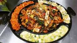 금돈곱창전골 매장 이미지