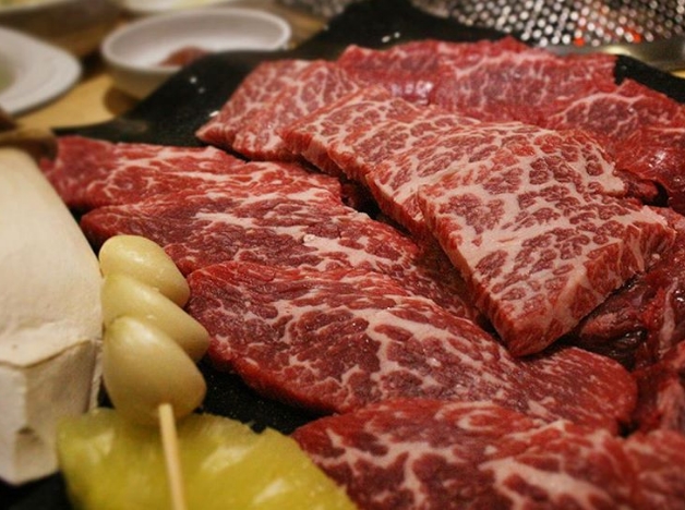 십삼대 매장 이미지