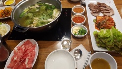 우리보쌈과만두전골 매장 이미지