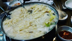 용궁칼국수샤브샤브 매장 이미지