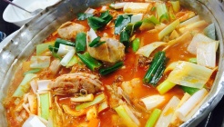 닭한마리돼지한근  매장 이미지