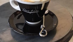 크리앤제곱미터 매장 이미지