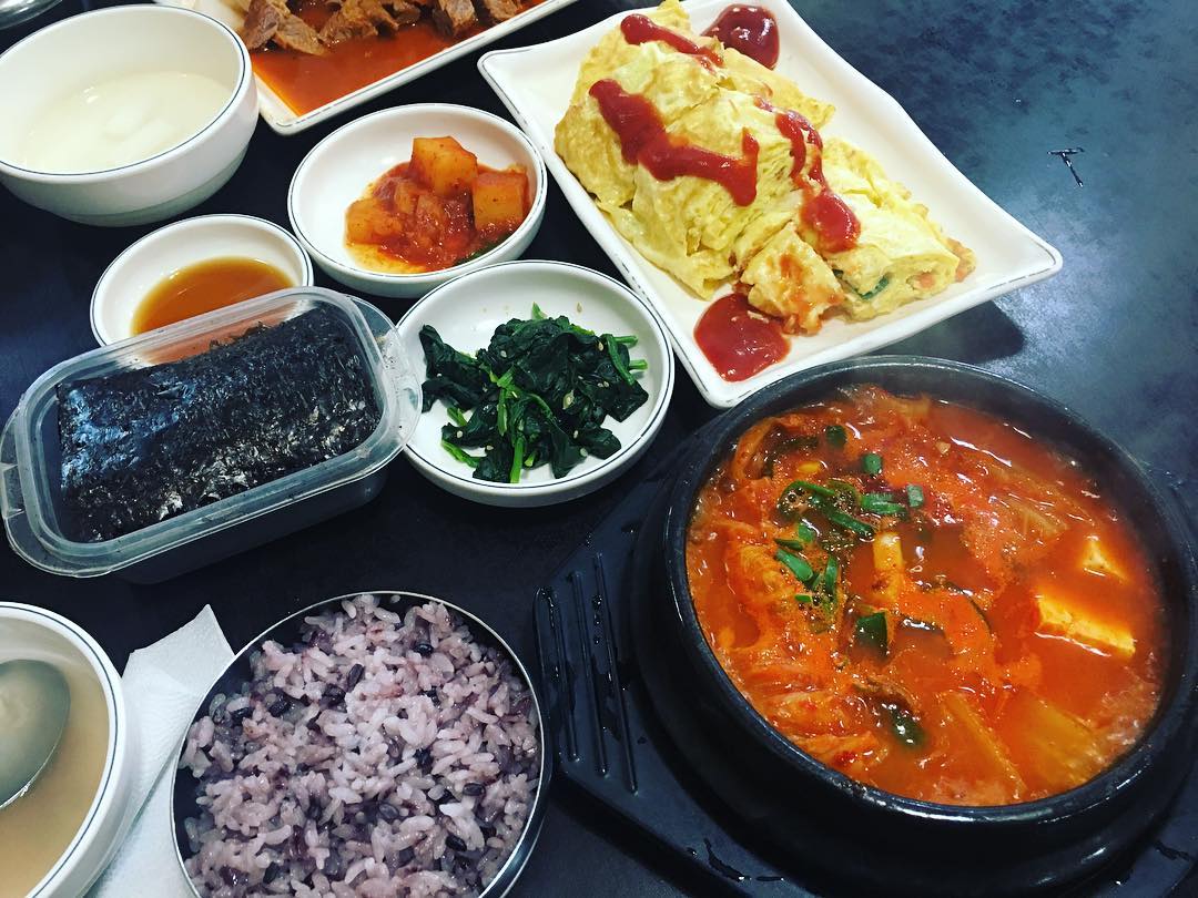 죽여주는김치찜김치찌개 매장 이미지