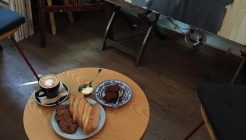 먼스 스컬프쳐 매장 이미지