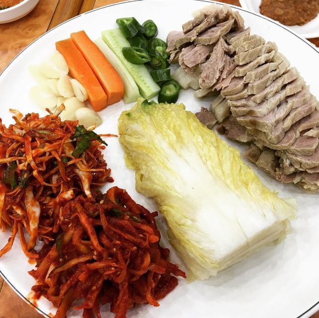 청주보쌈 매장 이미지