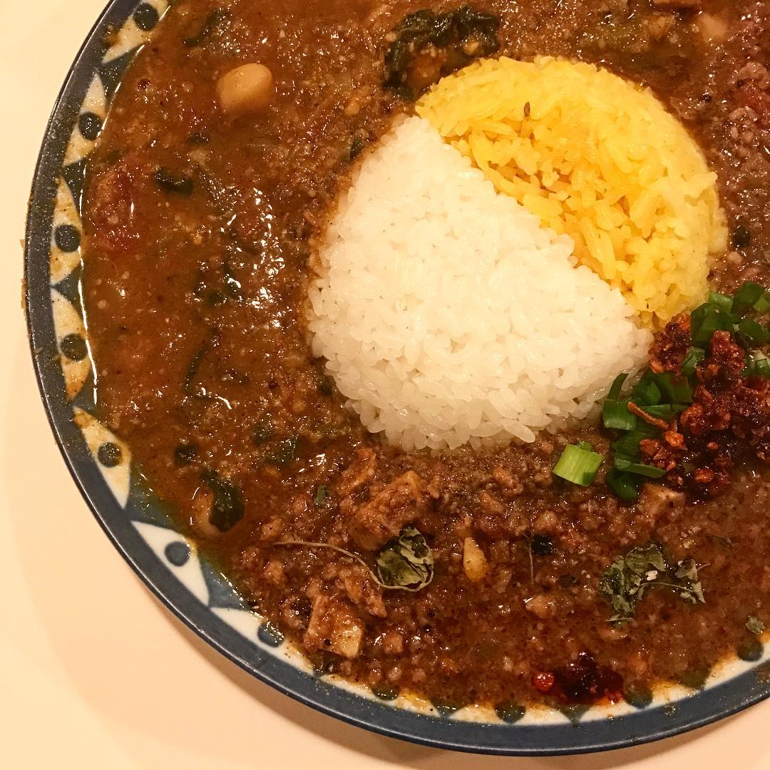 バビルの塔(바비루노토) 매장 이미지