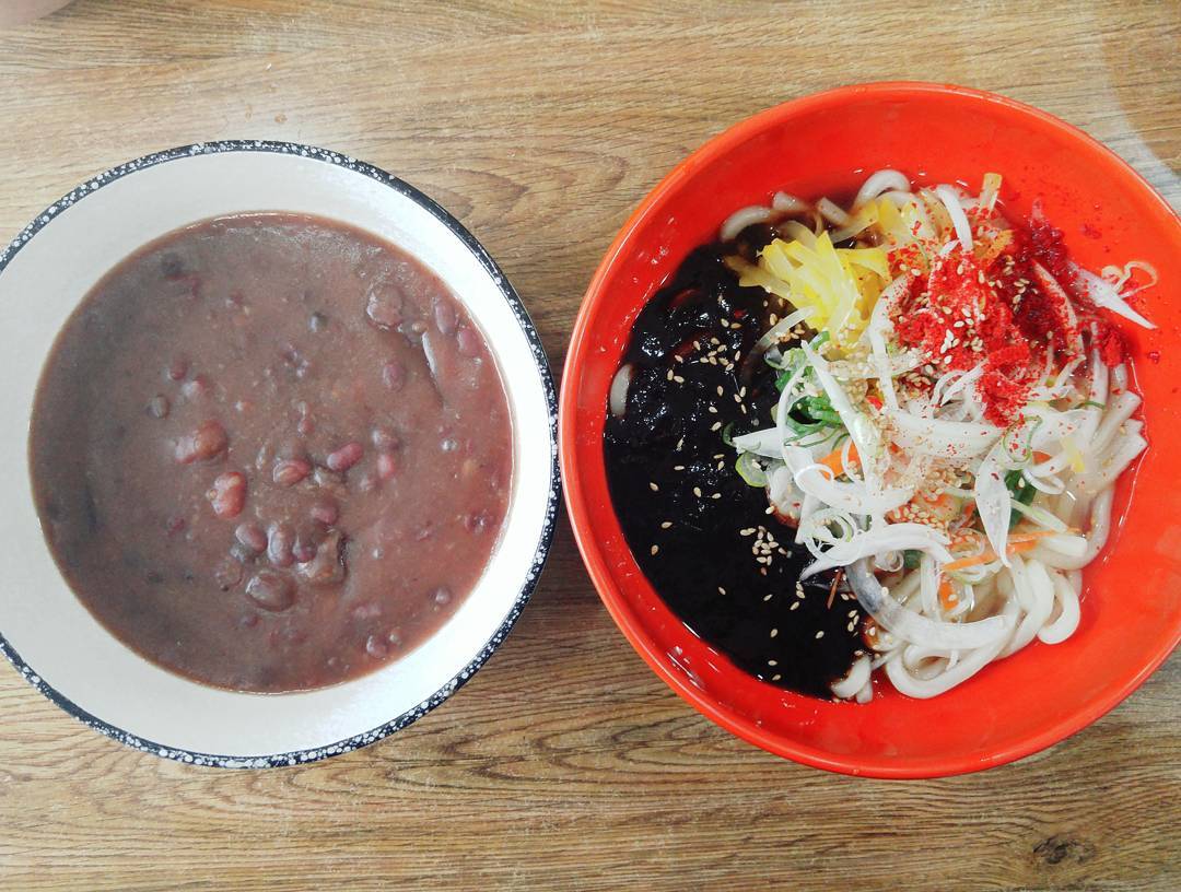 돼지갈비김치찜 매장 이미지
