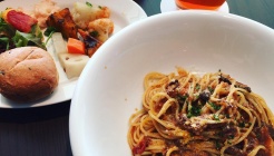 The Living Room with SKY BAR 매장 이미지