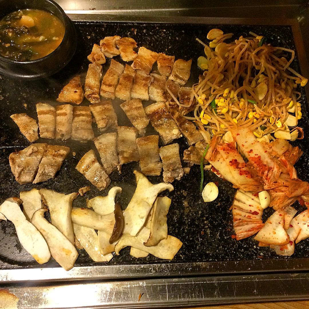 곱돌생삼겹살 매장 이미지