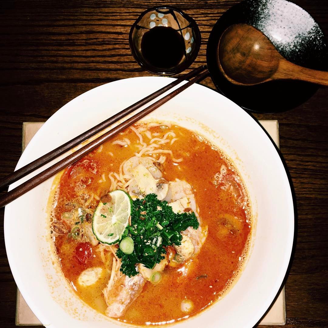 이케맨 라멘 바 매장 이미지