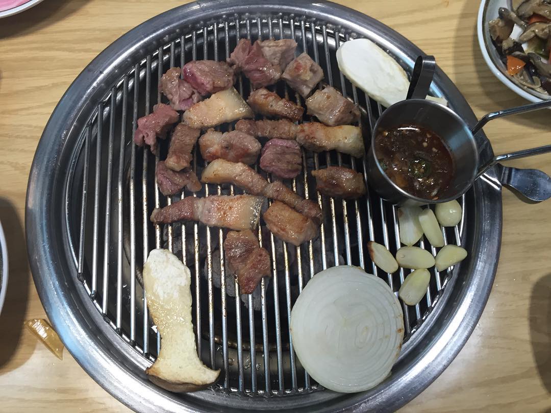 쌍둥이돼지꿈 매장 이미지