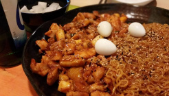 꼬꼬아찌 매장 이미지