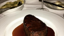 더 시그니쳐 룸 앳 더 95th 매장 이미지