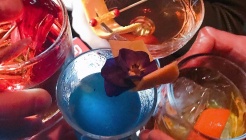 도어 74 매장 이미지