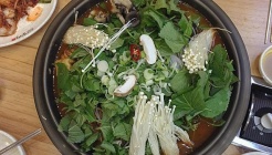 수누리 감자탕 매장 이미지