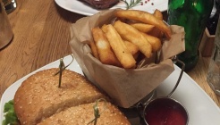 Moo Moo Steak & Burger Club 매장 이미지