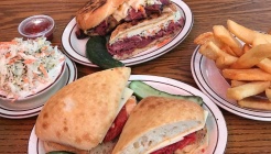 Sam Lagrassa's 매장 이미지