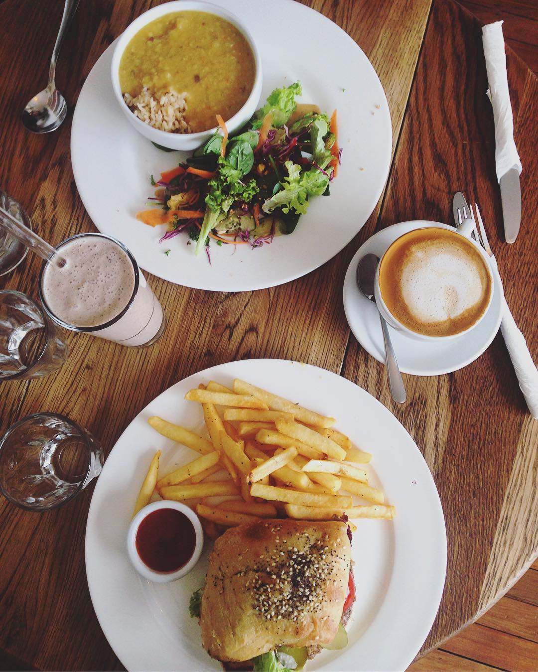 The Lotus-Heart Vegetarian Restaurant 매장 이미지