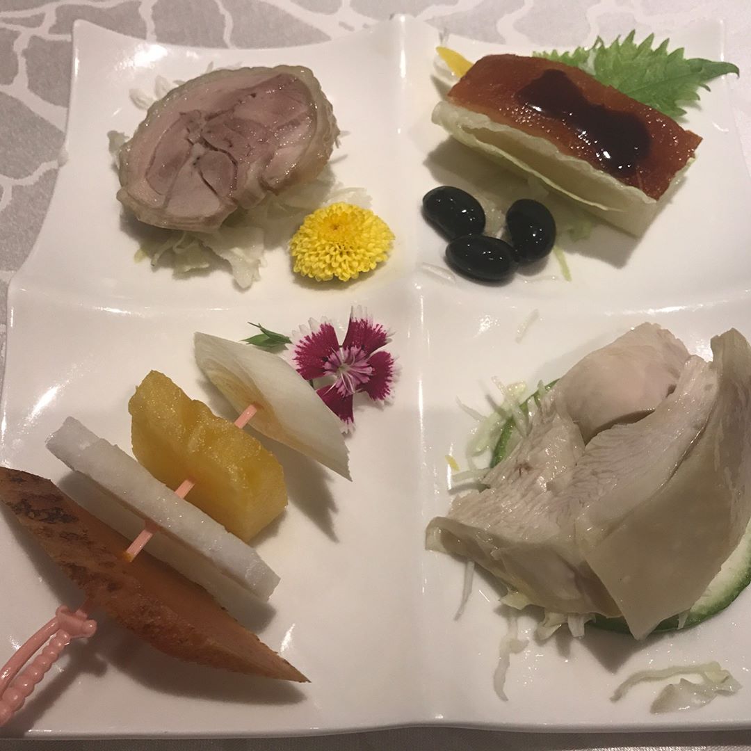 치비엔 치안티아 지주 칸띵 (吃遍天下自助餐廳) 매장 이미지