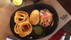 파파초스 (Papachos) 매장 이미지