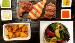 우쿠 페루식 스테이트하우스 (Uchu Peruvian Steakhouse) 매장 이미지