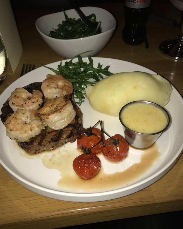 티프니스 스테이크하우스 (Tiffney's Steakhouse) 매장 이미지