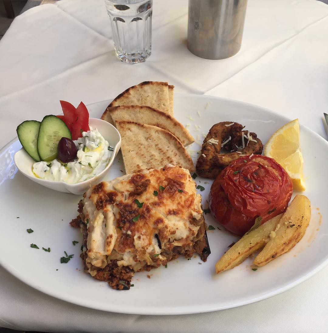 Liondi Traditional Greek Restaurant 매장 이미지