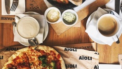 아올리 (AïOLI) 매장 이미지