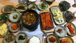 언덕위에장독대 매장 이미지